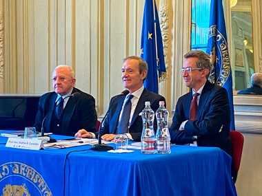 Prof. Andrea R. Castaldo con il Presidente della Regione Campania Vincenzo De Luca e il Ministro dell’Università e della Ricerca Gaetano Manfredi